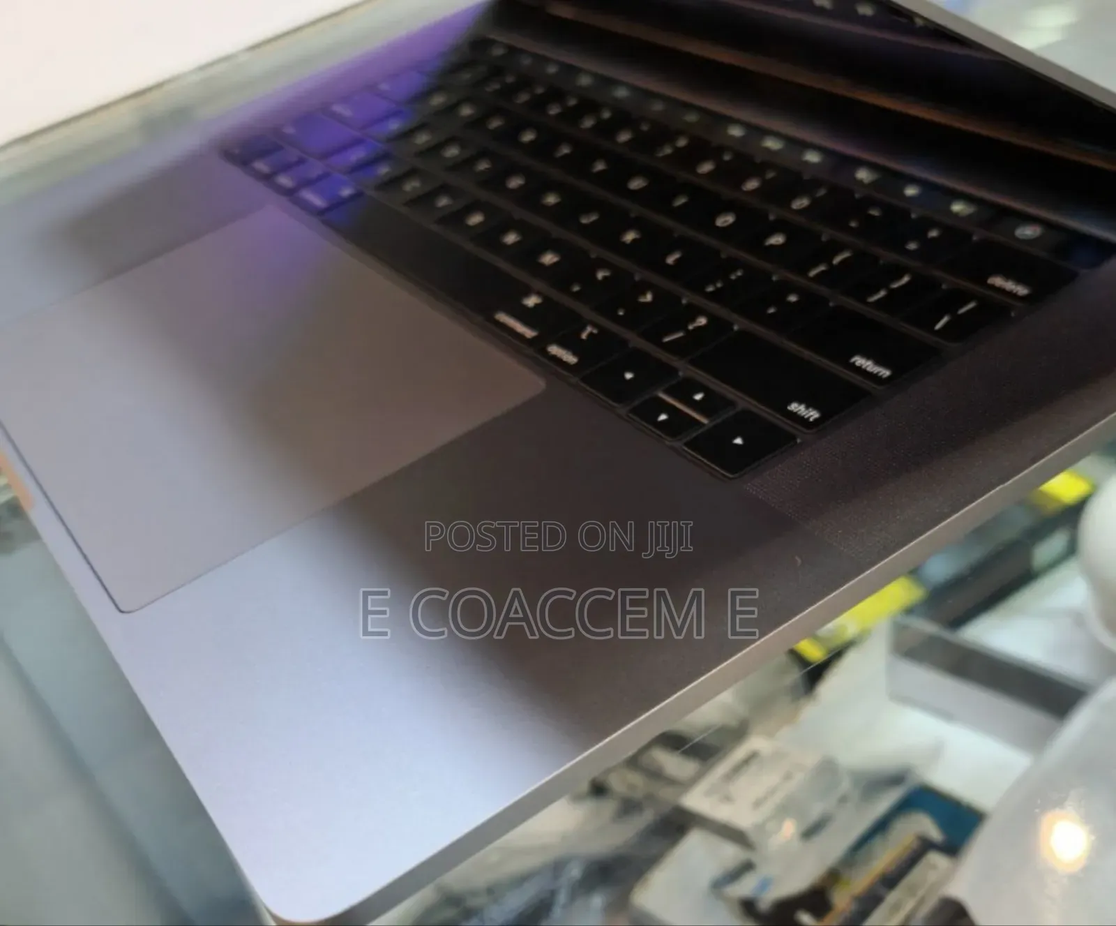 New Laptop Apple MacBook 16GB Intel Core I7 SSD 512GB