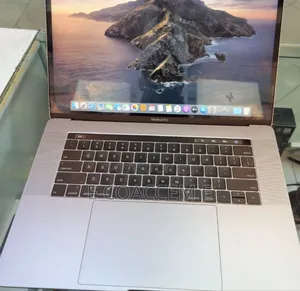 Photo - New Laptop Apple MacBook 16GB Intel Core I7 SSD 512GB