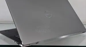 New Laptop Dell Precision 5570 32GB Intel Core I7 SSD 512GB