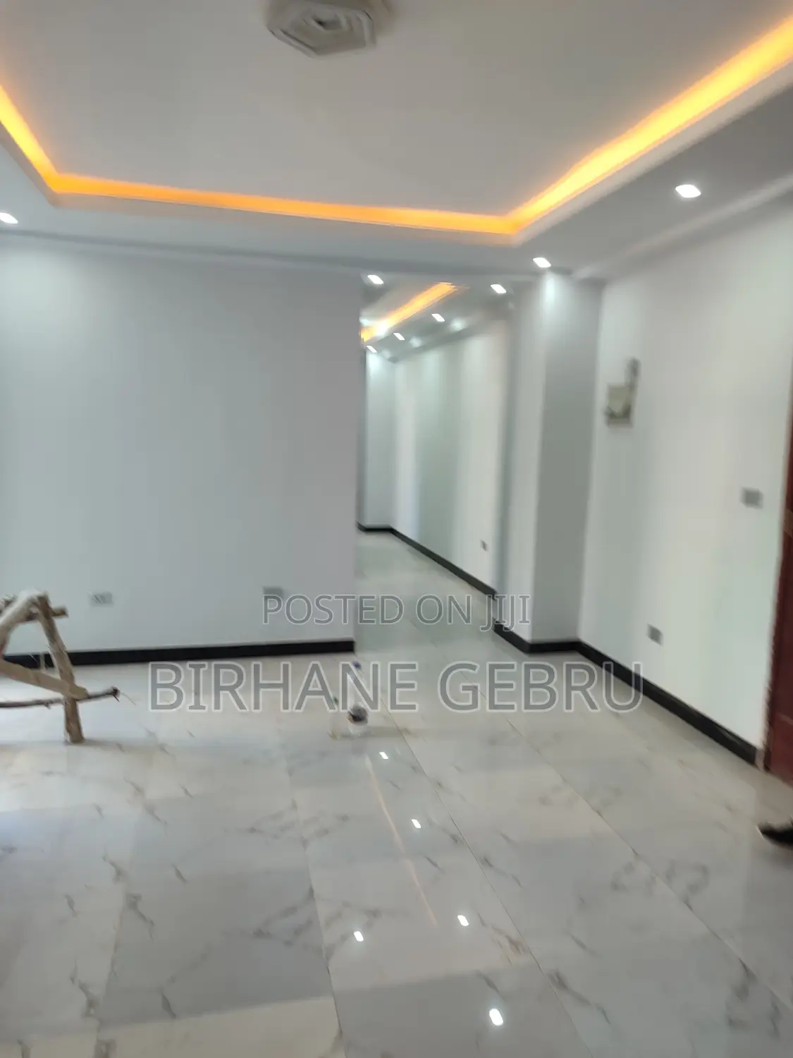 3bdrm Apartment in 3Bedroom Apsrtiment, Bole for rent