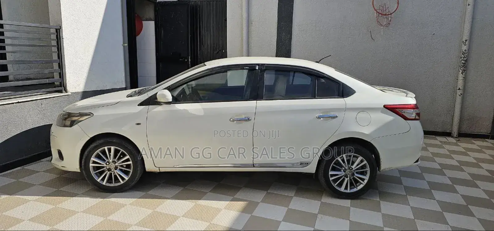 Toyota Yaris 2015 Ivory