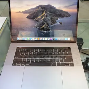 New Laptop Apple MacBook Pro 2018 16GB Intel Core I7 SSD 512GB