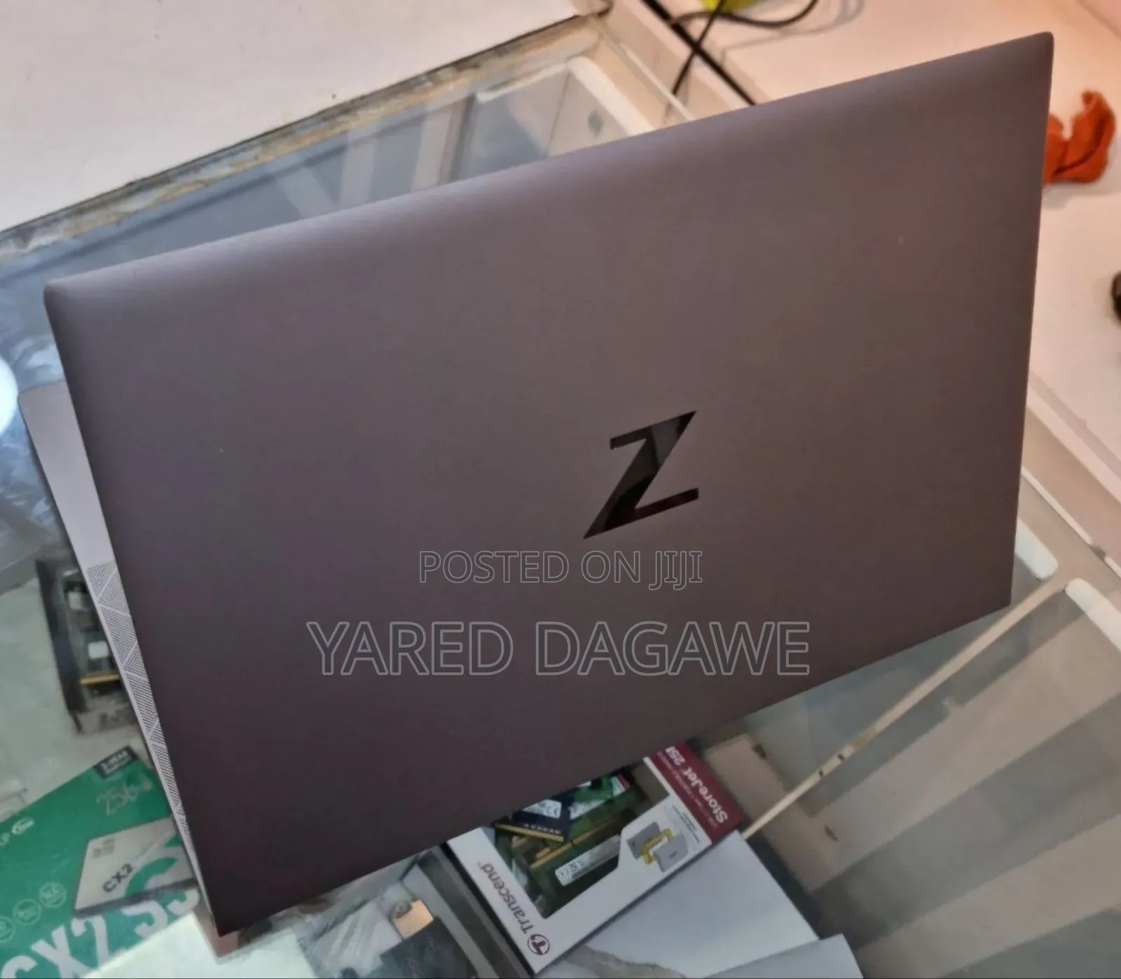 New Laptop HP ZBook Firefly G8 16GB Intel Core I7 SSD 512GB