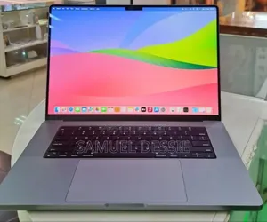 New Laptop Apple MacBook Pro 2023 M2 32GB Apple M2 SSD 512GB
