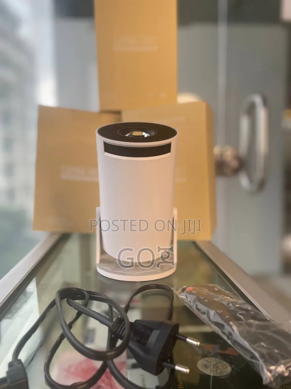 Projector HY300 Dstv,Youtube Wifi Support