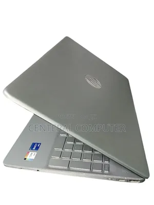 New Laptop HP Stream Notebook 8GB Intel Core I7 SSD 512GB