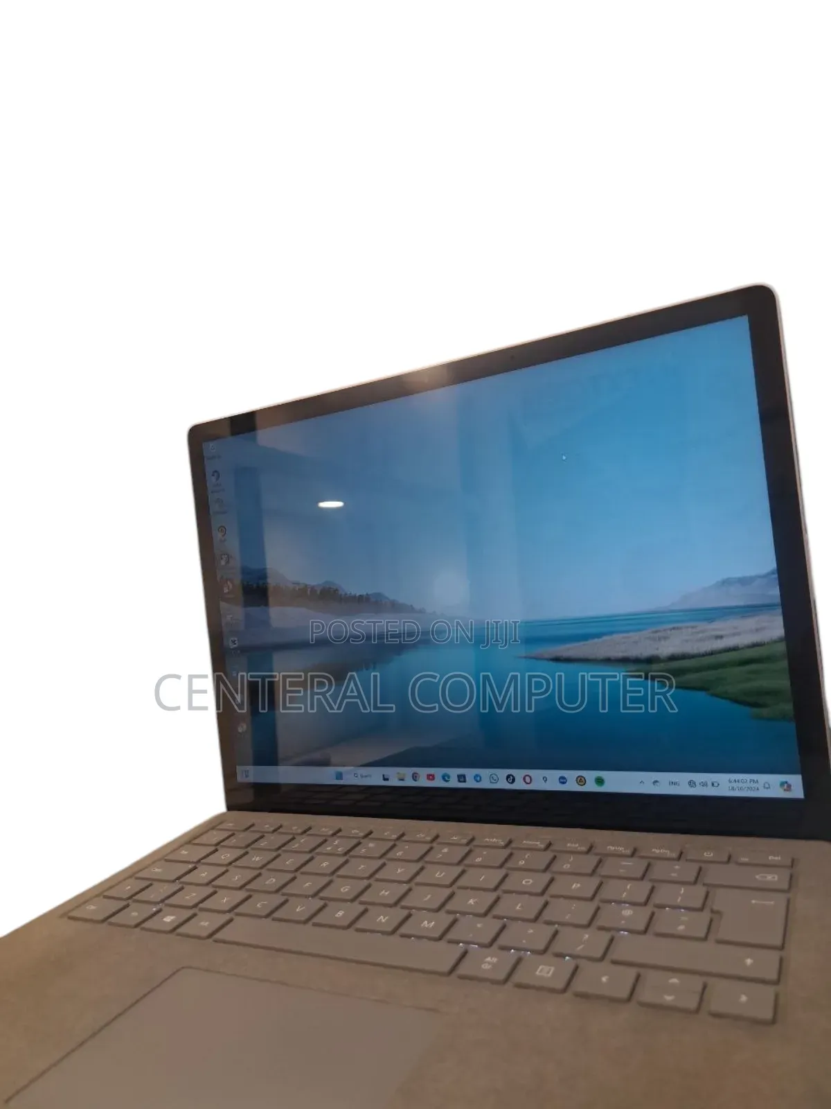 New Laptop Microsoft Surface Pro 16GB Intel Core I7 SSD 512GB