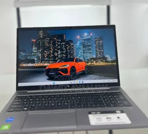 New Laptop HP Zbook Studio G7 16GB Intel Core I7 SSD 512GB