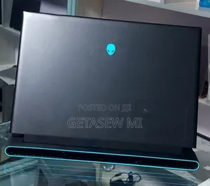 New Laptop Alienware M17x R2 24GB AMD Ryzen 9 SSD 1T