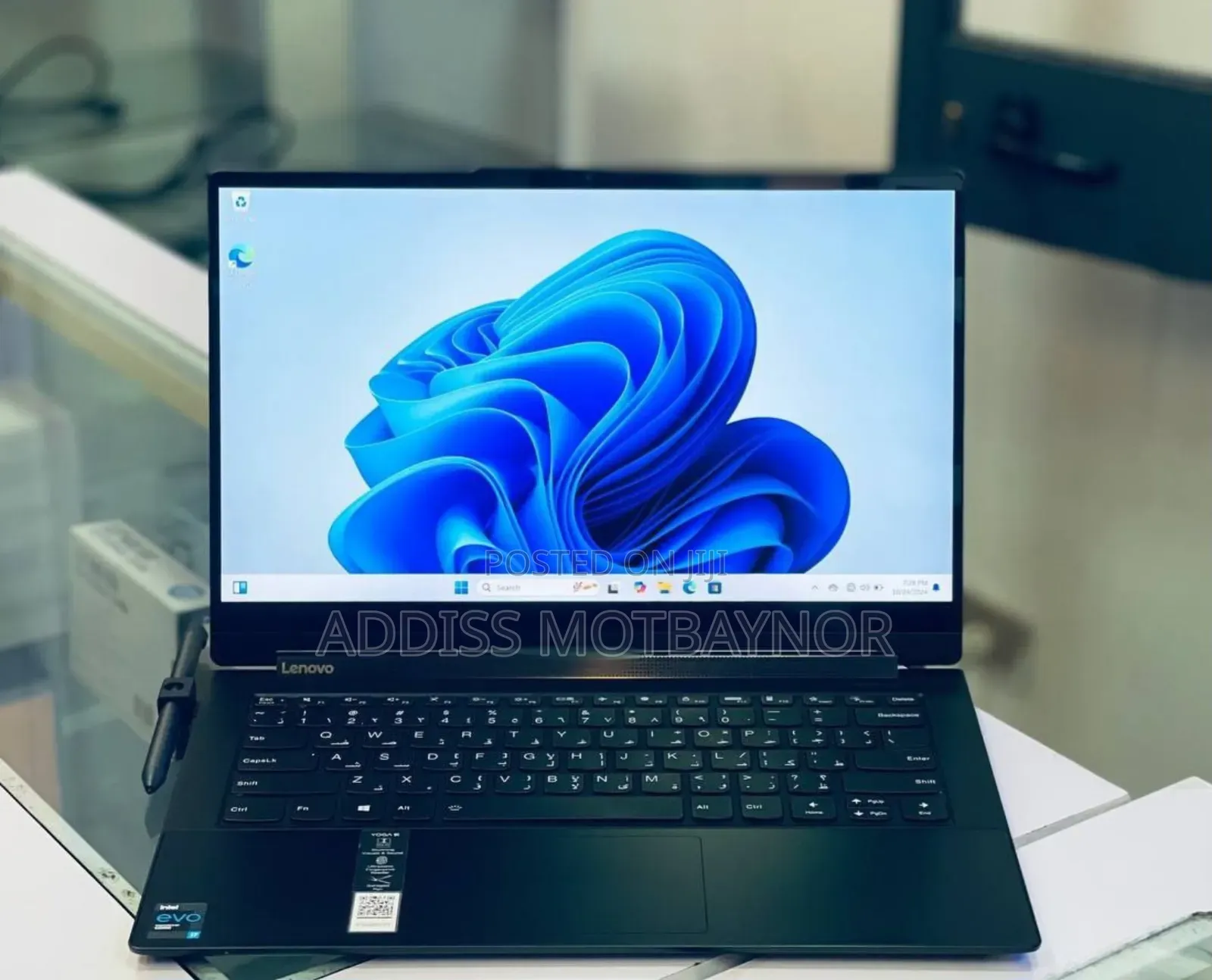 New Laptop Lenovo ThinkPad Yoga 16GB Intel Core I7 SSD 512GB