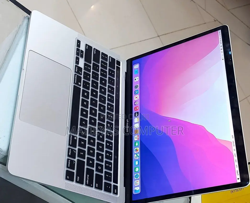 New Laptop Apple MacBook Air 2023 M2 8GB Apple M2 SSD 512GB