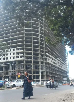 1bdrm Apartment in አያት ሪል እስቴት, Yeka for sale