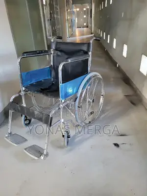 Lightweight Used Wheelchair ፸\Wheelchair፴°Wheelchair፱∞∞ዊልቼር