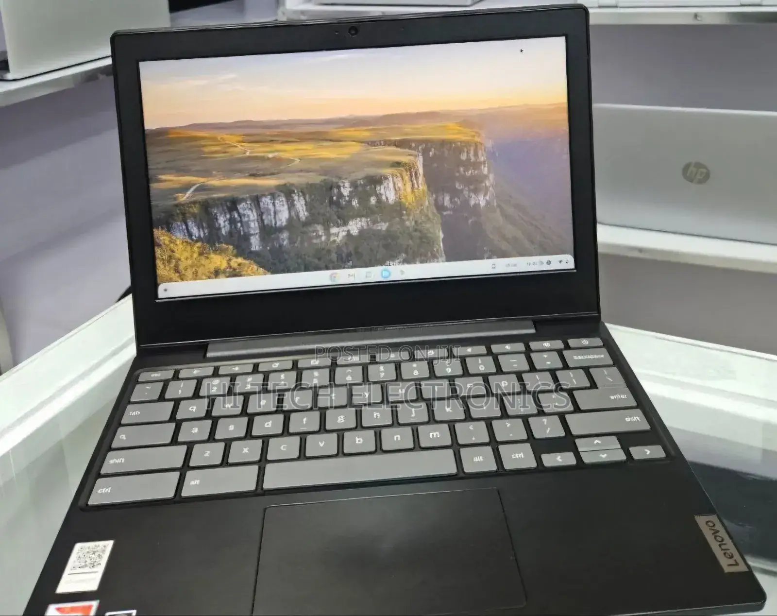 New Laptop Lenovo Chromebook N23 4GB Intel Xeon SSD 32GB