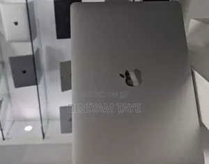 Photo - New Laptop Apple MacBook Air 2020 M1 16GB Intel Core I7 SSD 512GB