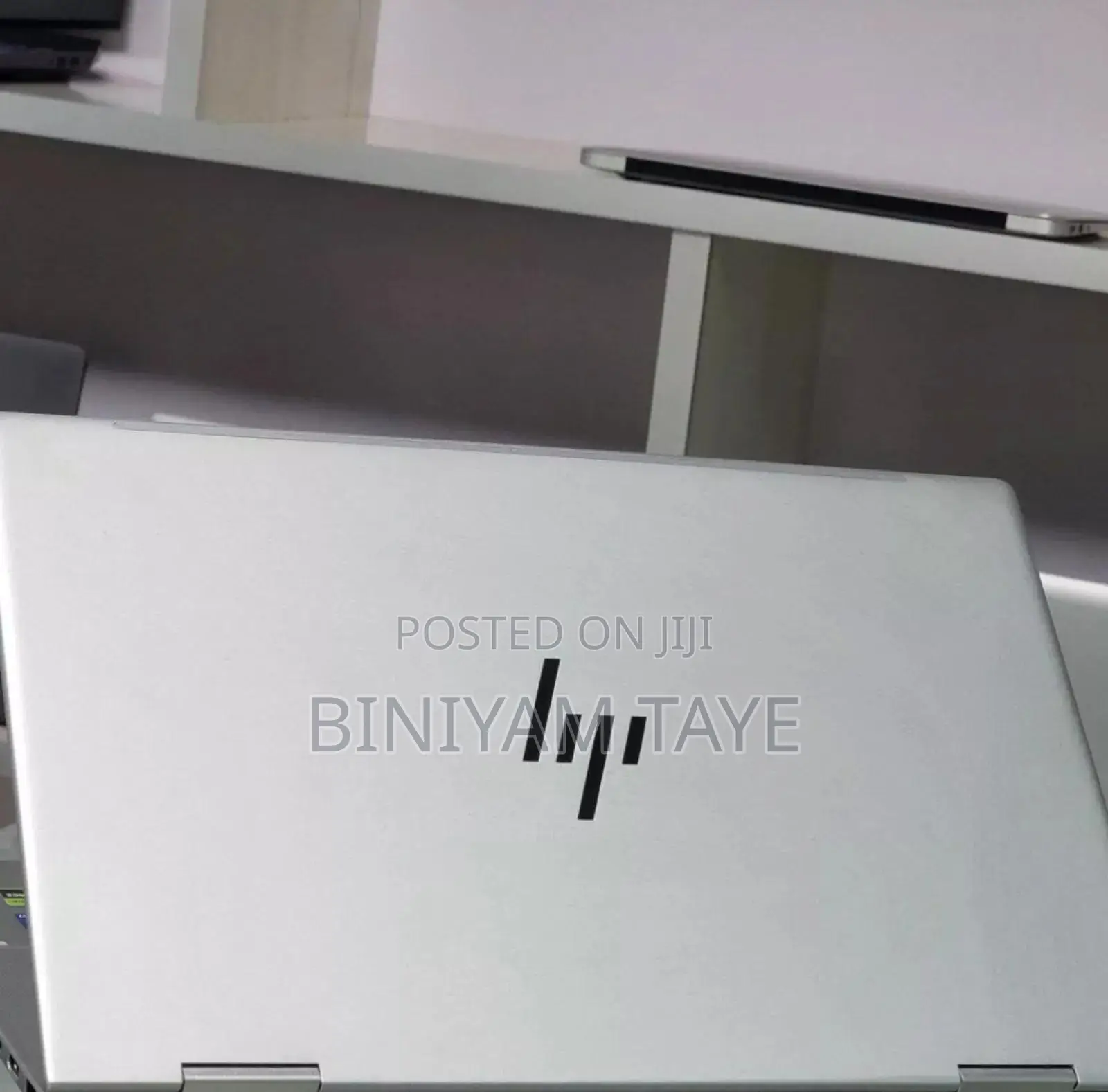 New Laptop HP Envy X360 8GB Intel Core I7 SSD 1T