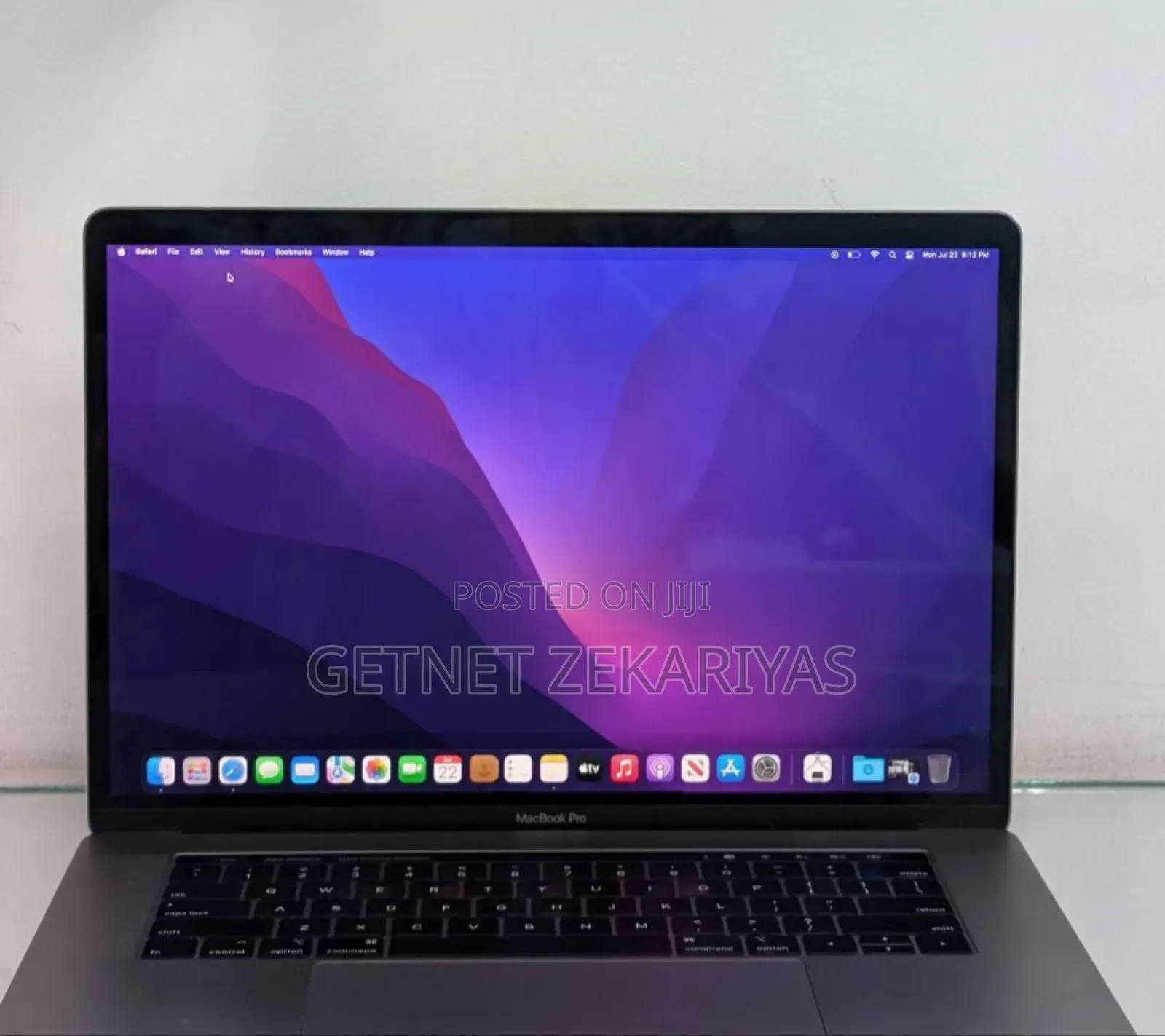 New Laptop Apple MacBook Pro 2018 32GB Intel Core I9 SSD 512GB