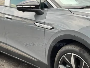 Volkswagen ID.4 2024 Gray