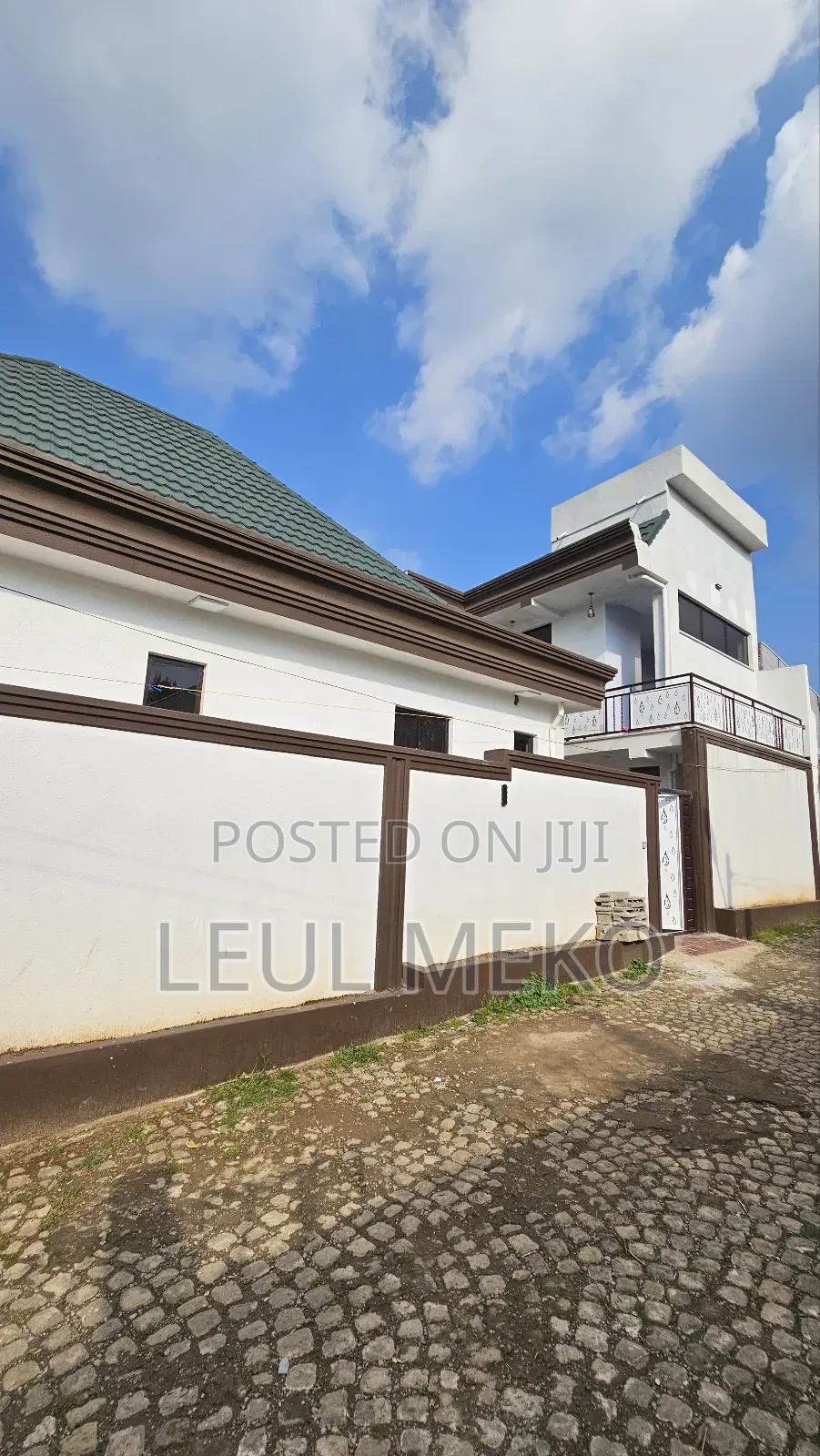 5bdrm Villa in Kolfe Keranio for sale