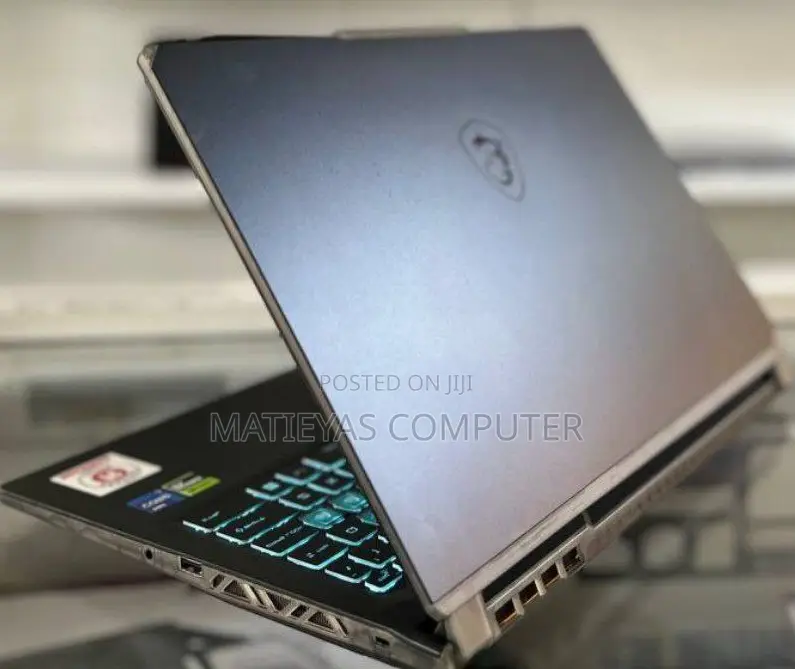 New Laptop MSI 16GB Intel Core I7 SSD 512GB