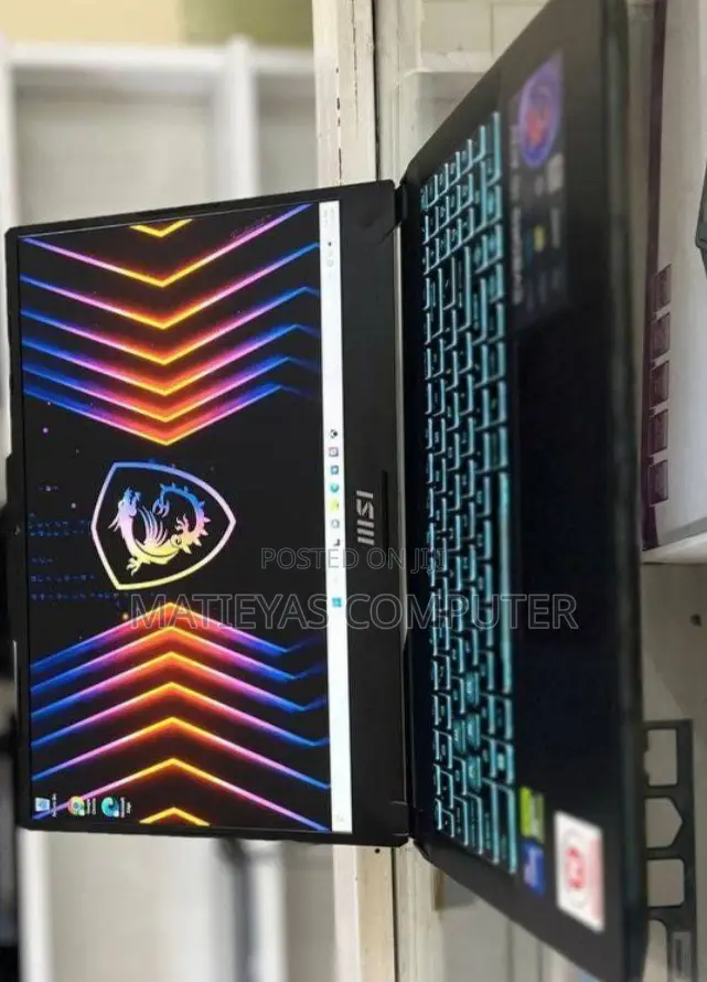 New Laptop MSI 16GB Intel Core I7 SSD 512GB