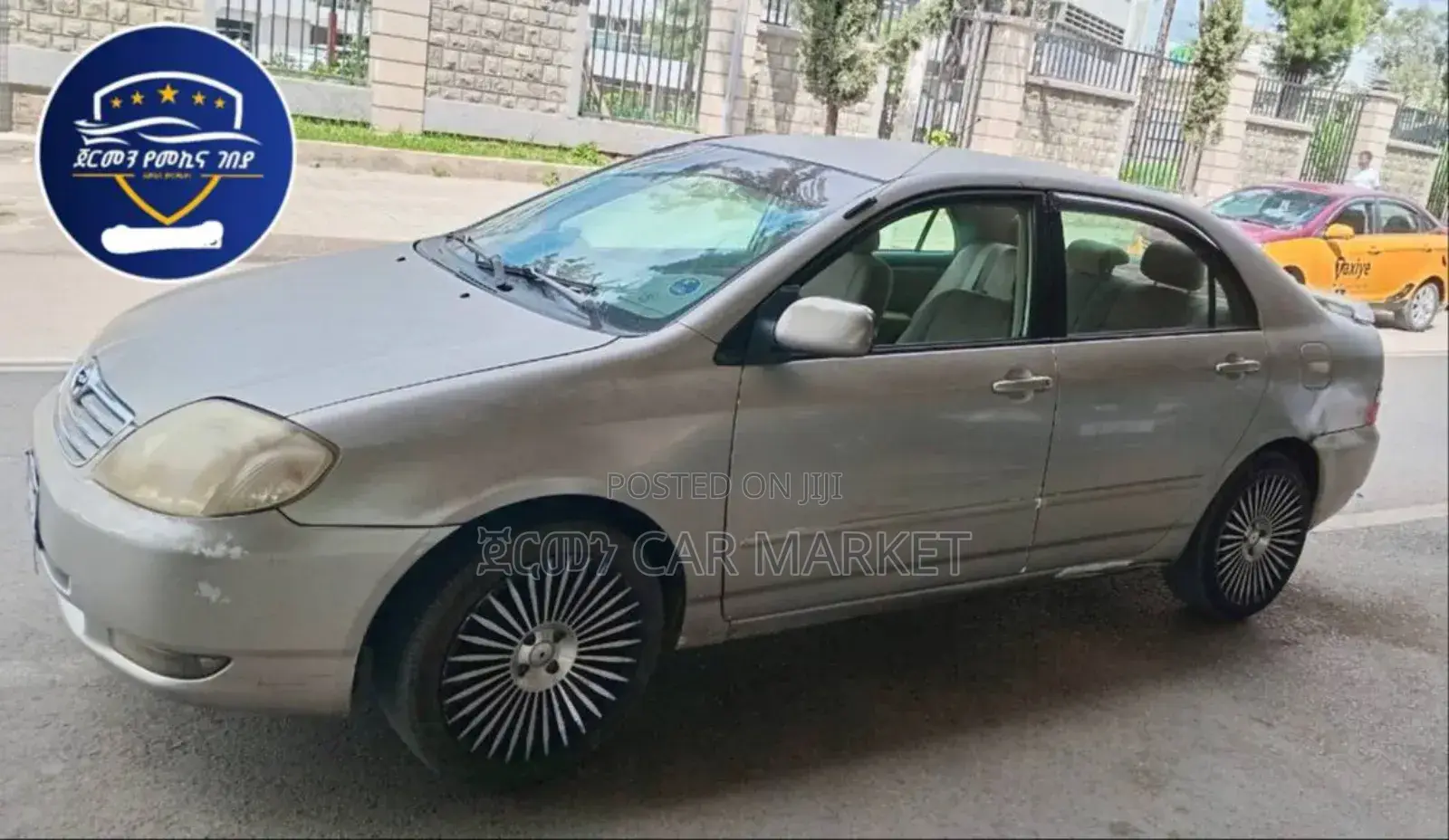 Toyota Corolla Sedan 2003 Gold