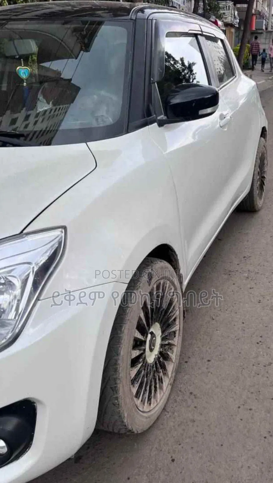 Suzuki Swift 2021 White