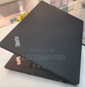 Photo - New Laptop Lenovo ThinkPad T14 16GB Intel Core I5 SSD 512GB