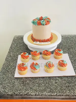 Cake With Cupcakes