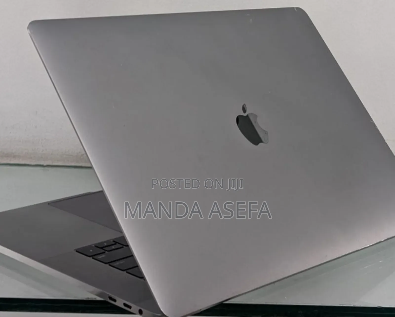 New Laptop Apple MacBook Pro 2018 32GB Intel Core I9 SSD 512GB