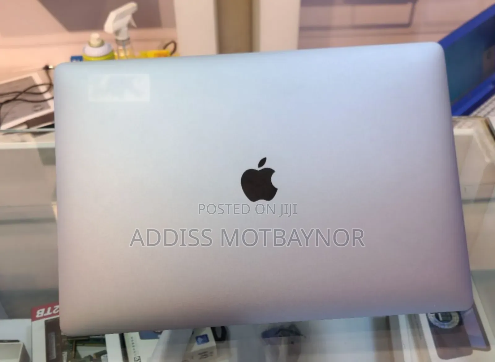 New Laptop Apple MacBook 2018 16GB Intel Core I7 SSD 512GB
