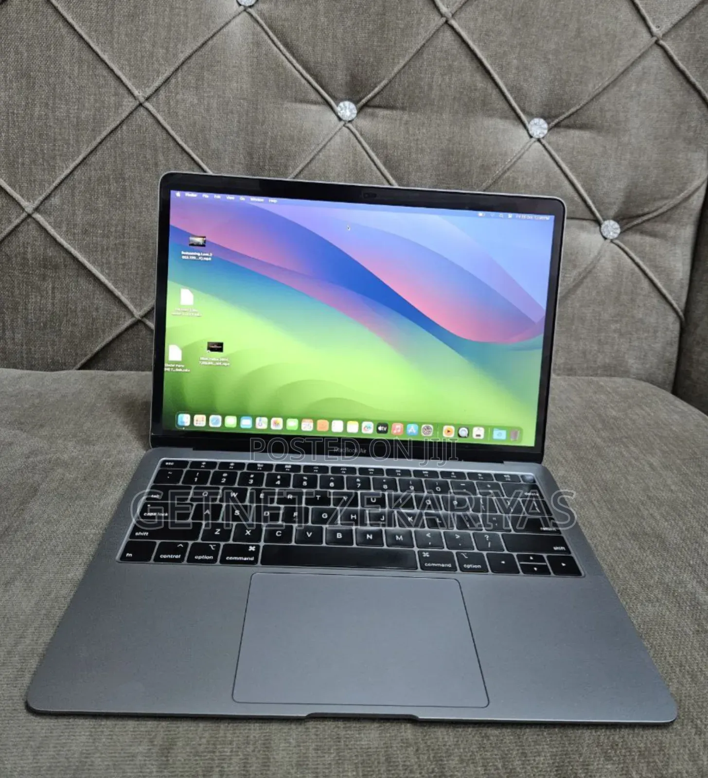 New Laptop Apple MacBook Air 2019 8GB Intel Core I5 SSD 128GB