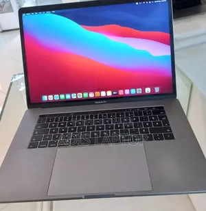 New Laptop Apple MacBook Pro 2016 16GB Intel Core I7 SSD 512GB