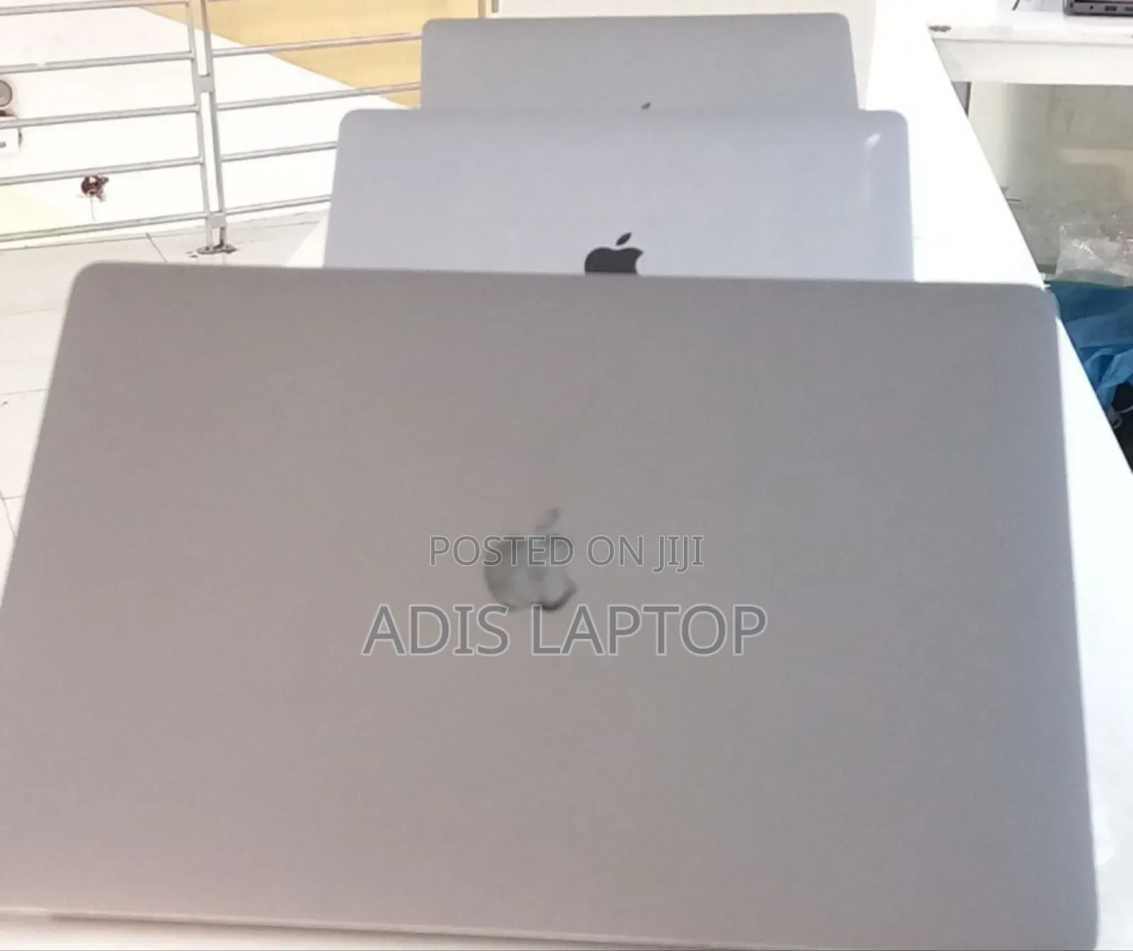 New Laptop Apple MacBook Pro 2016 16GB Intel Core I7 SSD 512GB