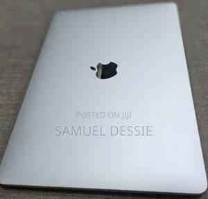 New Laptop Apple MacBook 2017 16GB Intel Core I5 SSD 512GB