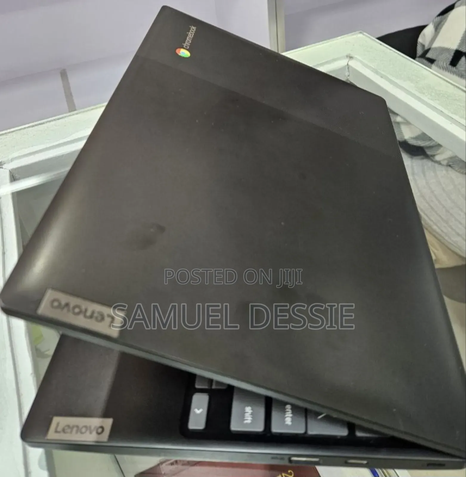 Laptop Lenovo Chromebook C330 4GB AMD A6 SSD 32GB