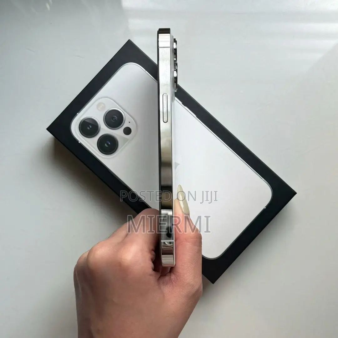 New Apple iPhone 13 Pro 256 GB White