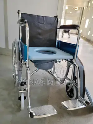 Photo - Commode Wheelchair፷6ዊልቸር፬§Wheelchair፪×Wheelchair፻μwheelchair