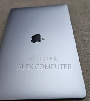 New Laptop Apple MacBook Air 2019 8GB Intel Core I5 SSD 128GB