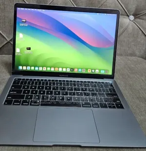 New Laptop Apple MacBook Air 2019 8GB Intel Core I5 SSD 128GB