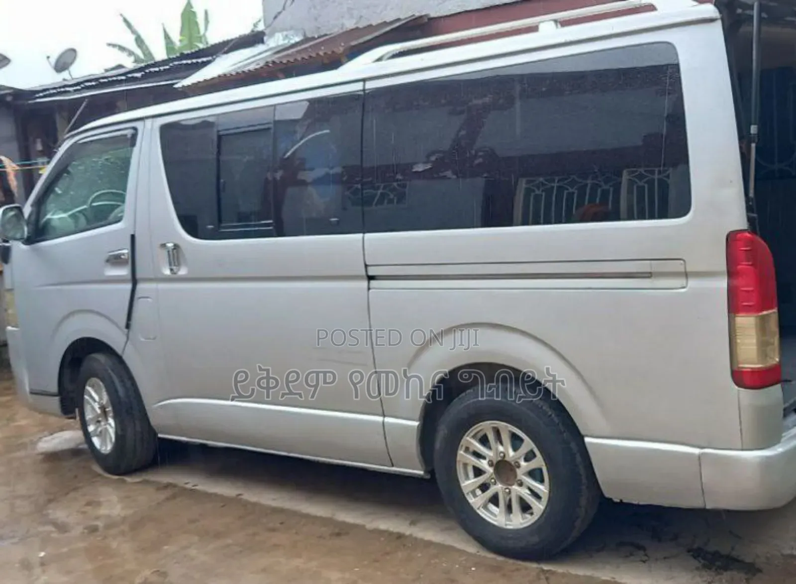 Toyota HiAce 2007 Silver