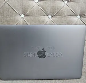 New Laptop Apple MacBook Air 2019 8GB Intel Core I5 SSD 128GB