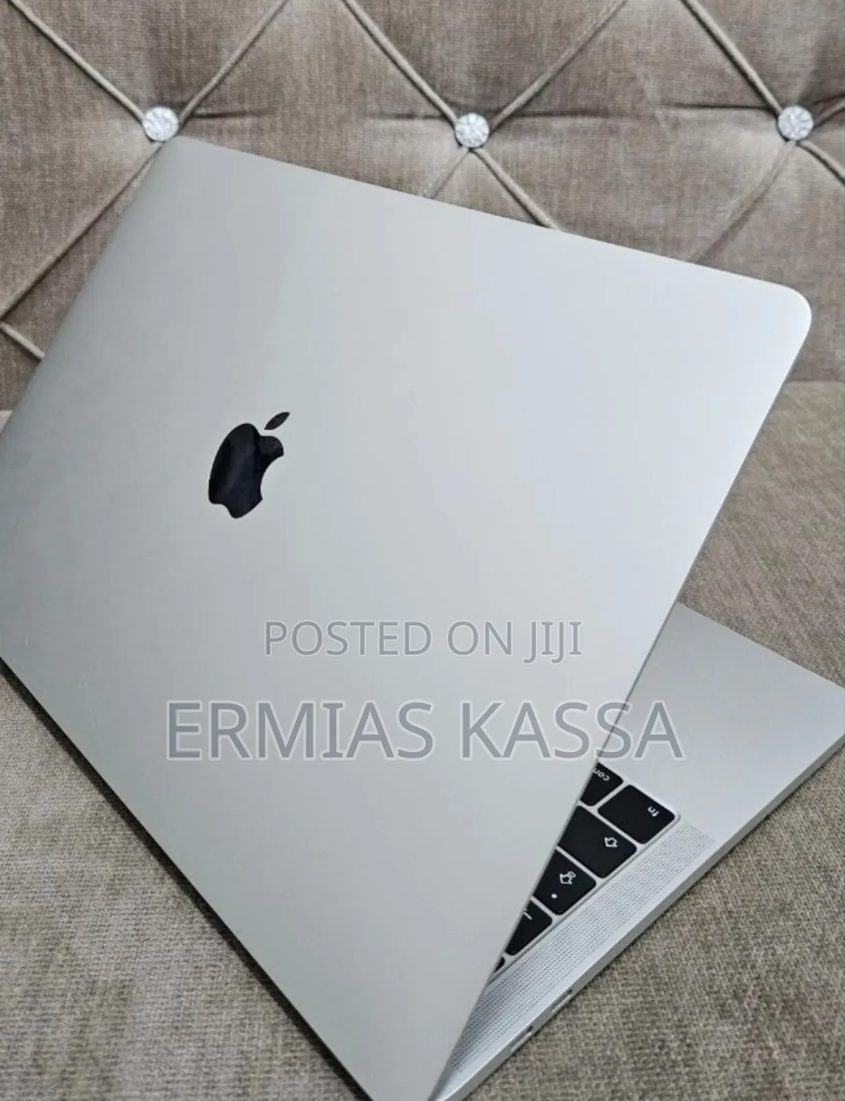 New Laptop Apple MacBook Pro 2017 16GB Intel Core I7 SSD 512GB