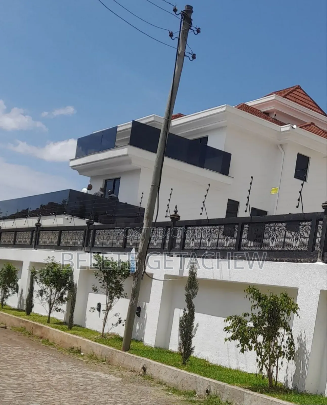 12bdrm House in Semit, B+G+2 Luxury, Bole for sale