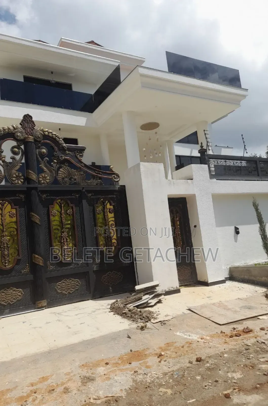 12bdrm House in Semit, B+G+2 Luxury, Bole for sale