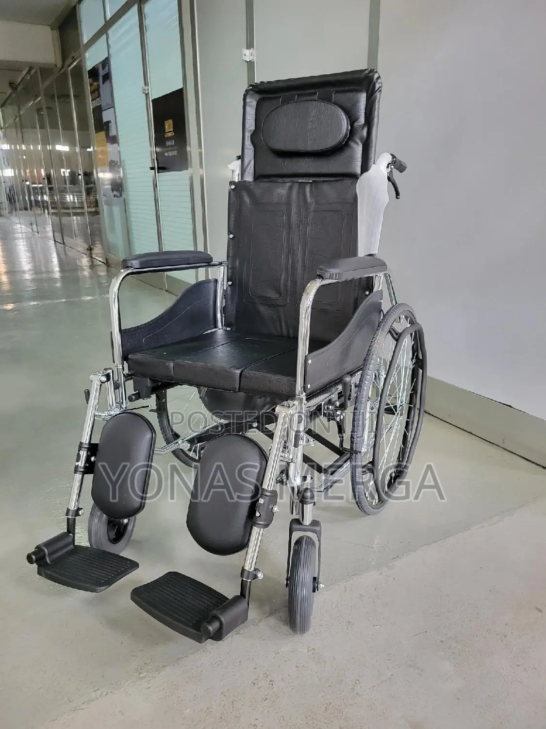 Adjustable Headrest Position, Saving Space Wheelchair\ዊልቼር