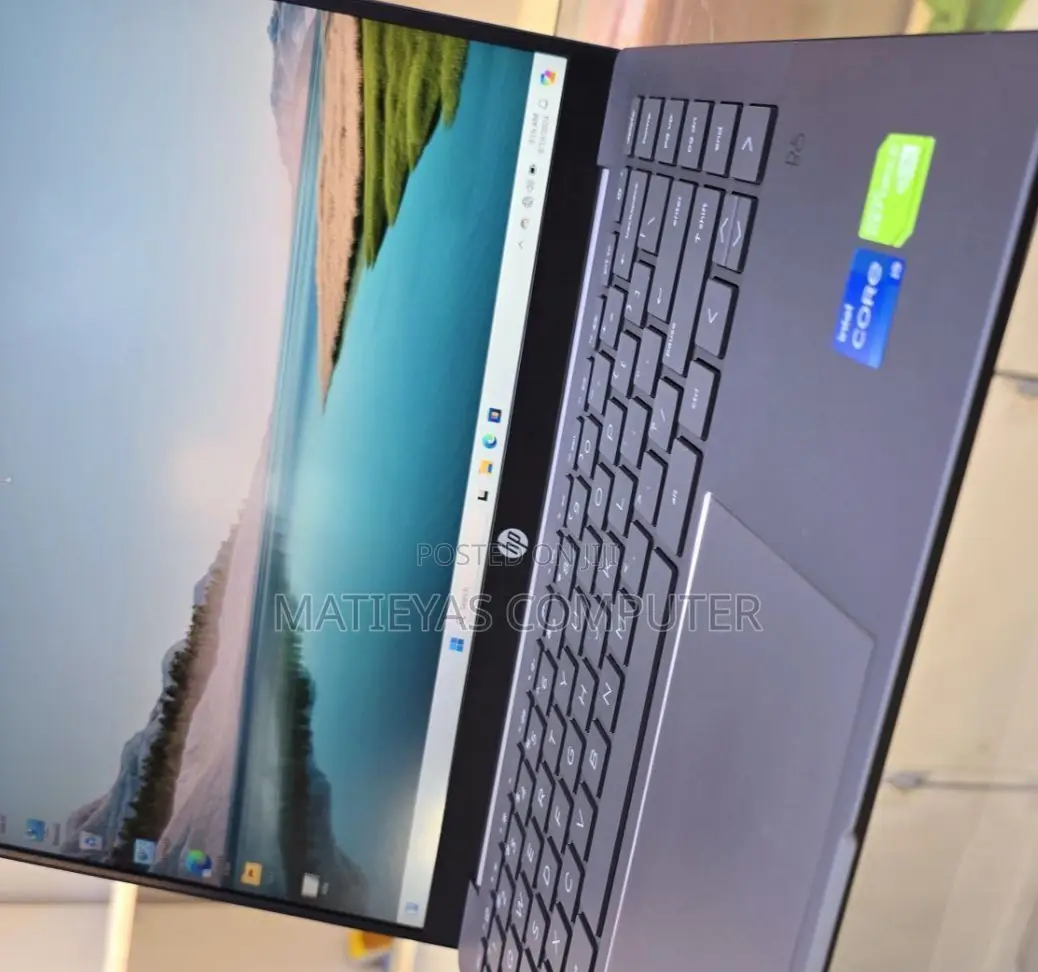 New Laptop HP Pavilion 15 16GB Intel Core I5 SSD 512GB