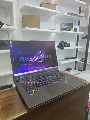 New Laptop Asus ROG Strix G16 G614 16GB Intel Core I7 SSD 1T