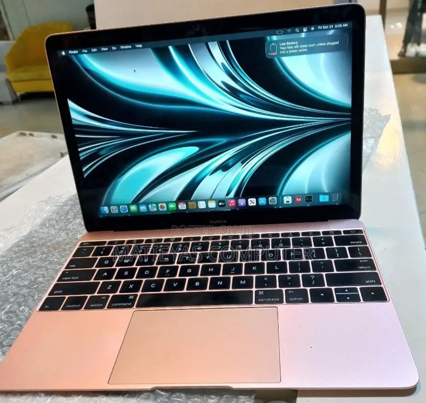 New Laptop Apple MacBook 2016 8GB Intel SSD 512GB