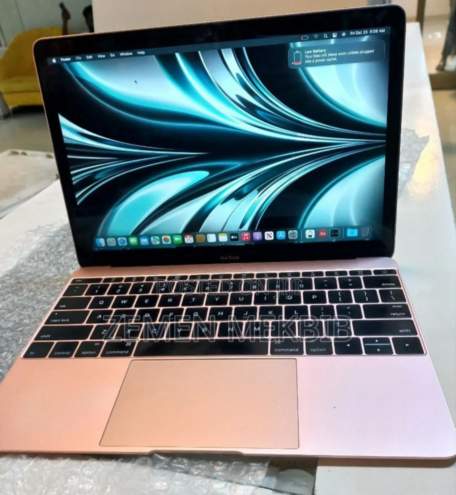 New Laptop Apple MacBook Pro 2016 8GB SSD 512GB